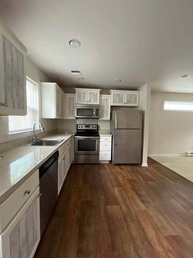 Photo - Stunning twin home located in West Bethlehem