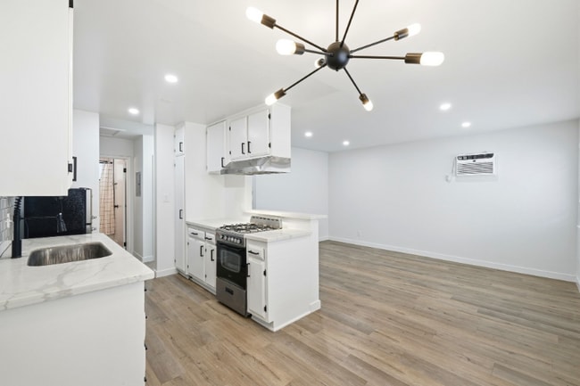 Photo - 5549 Fulcher Ave Apartment Unit 4