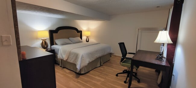 Photo - 332 Greenhill Way Unit 2