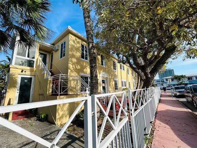 Photo - 7501 Byron Ave Unit 1A