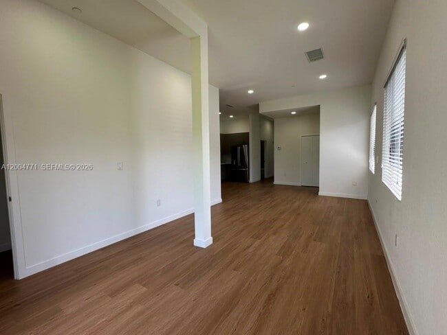 Photo - 19428 SW 125th Ave