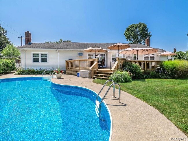 Photo - 14 Harbor Ln