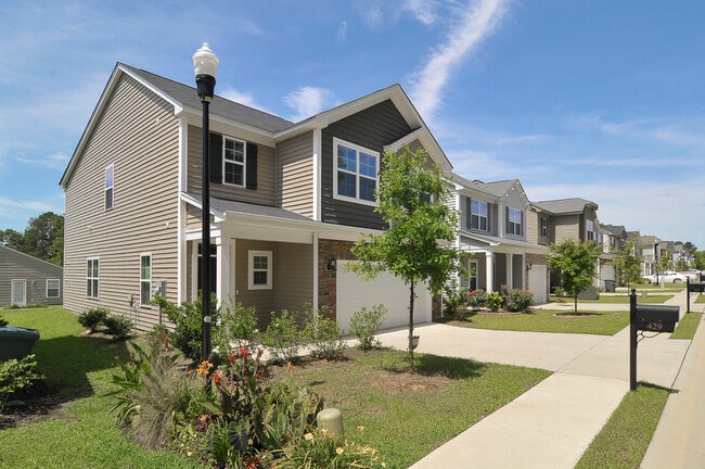 Photo - 429 Eastfair Dr