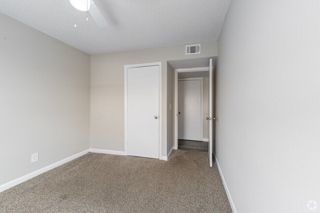 4601 Packard Dr Unit D254