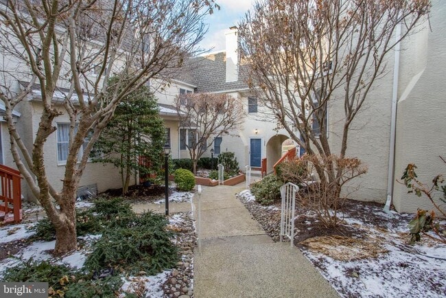 Photo - 1529 Margaret Ct