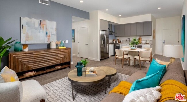 Photo - 10375 Washington Blvd Unit 605