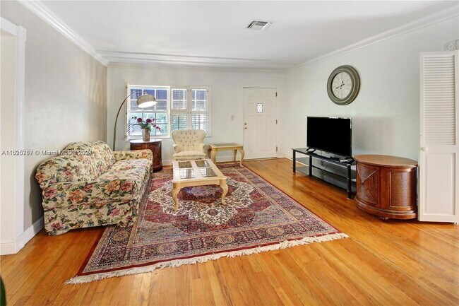 Photo - 3030 SW 57th Ave