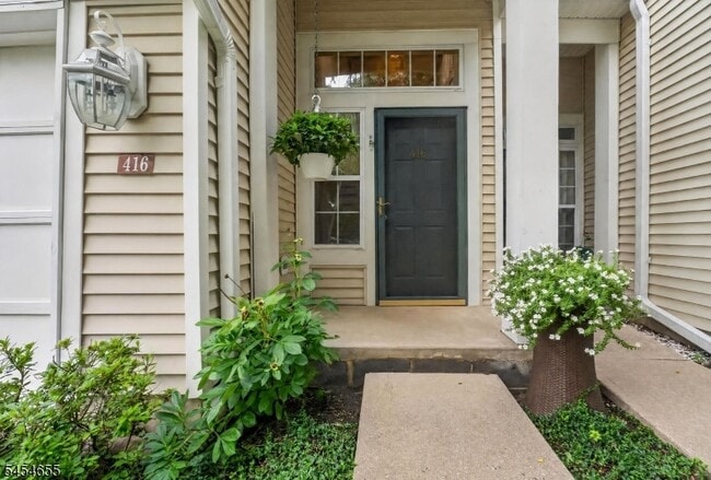Photo - 416 Homestead Ct