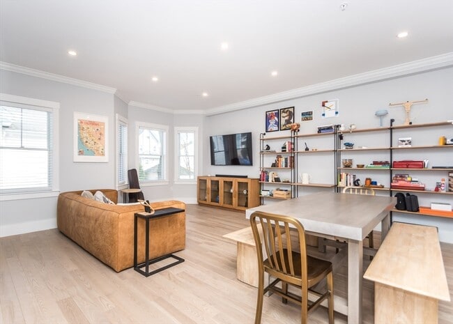 Photo - 29 Cherry St