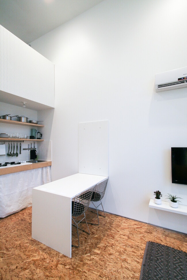 Photo - 3544 W Palmer St Unidad B