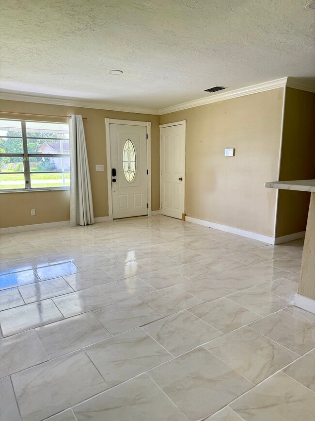 13326 1st St Unit 13326