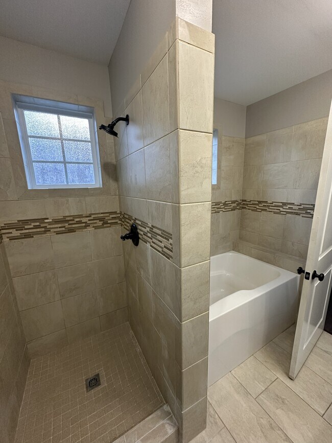 Photo - 172 Cedar Creek Rd