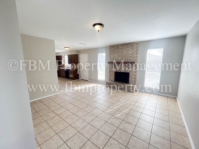 Photo - 1401 Old Bardwell Rd Unit B