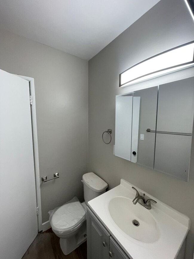 Photo - 1616 Cherry Ln Unit B