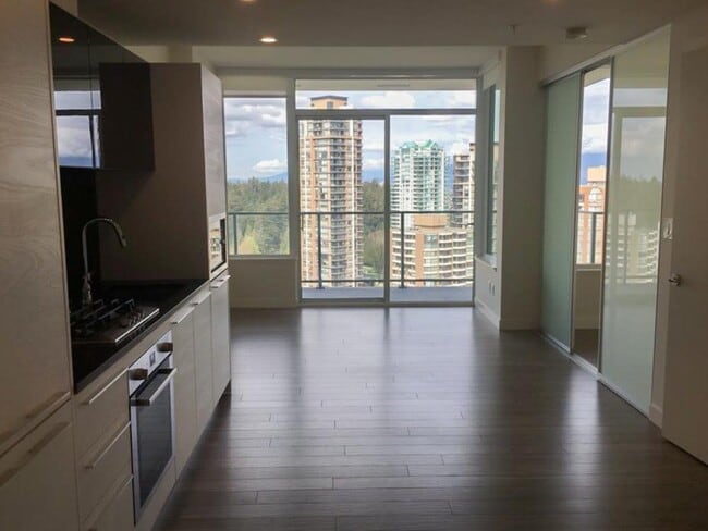 Photo - 1808-6288 Cassie Avenue Unit 1808