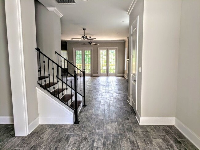 Photo - An amazing Townhouse for people who like b...