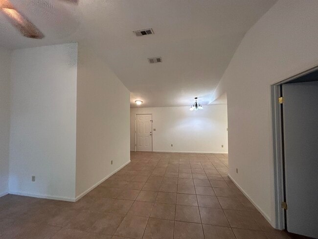 Photo - 8308 Pegwood Way