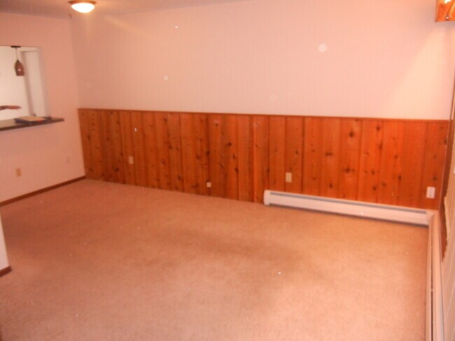 Photo - Cute 3 Bedroom Condo- Walking Distance to MSU Campus!