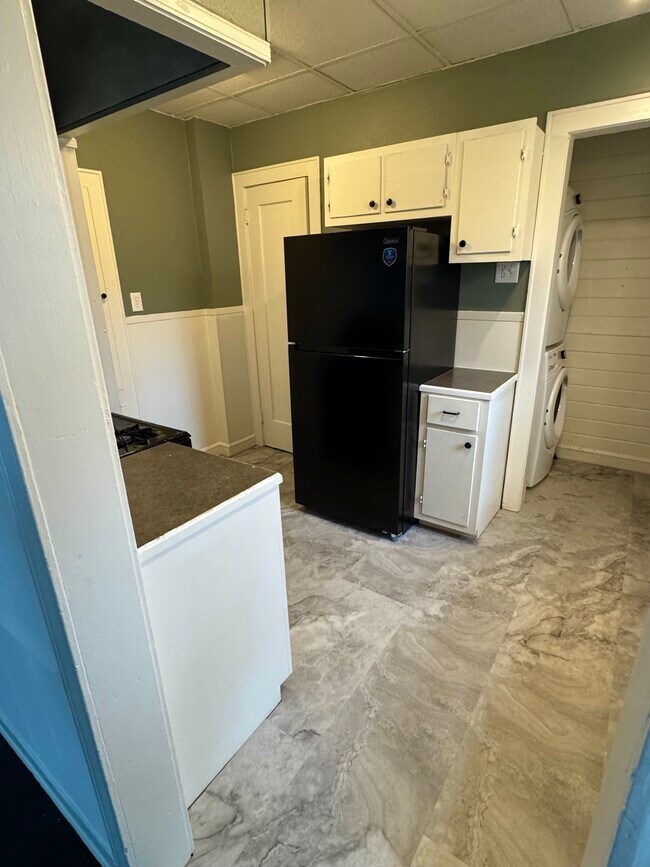 Photo - Sanger Heights Unit B