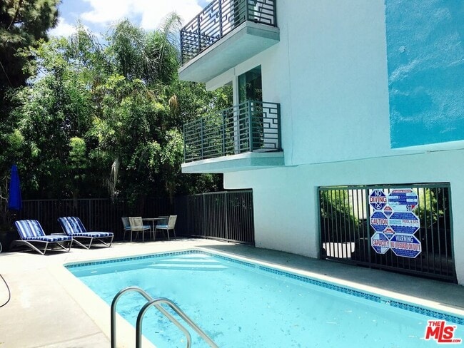 Photo - 1920 Hillcrest Rd Unit 12