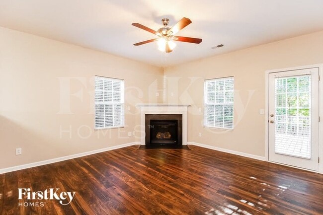 Photo - 1103 Birkdale Dr