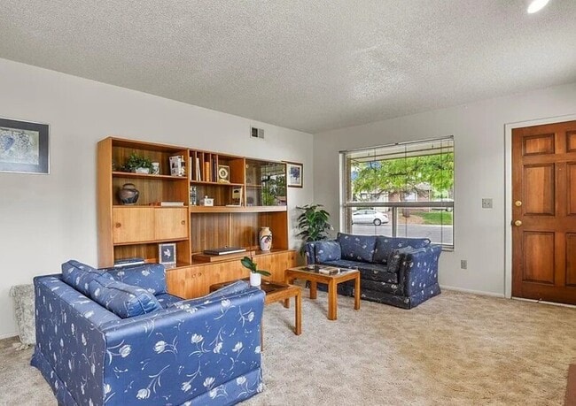 Photo - 1708 S Lee St