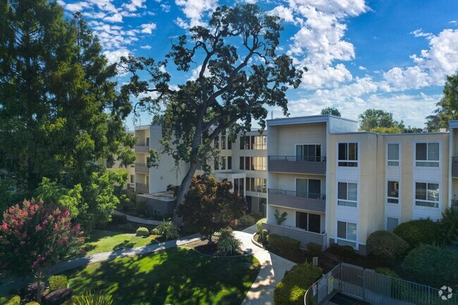 Community Entrance - The Retreat at Walnut Creek Rental