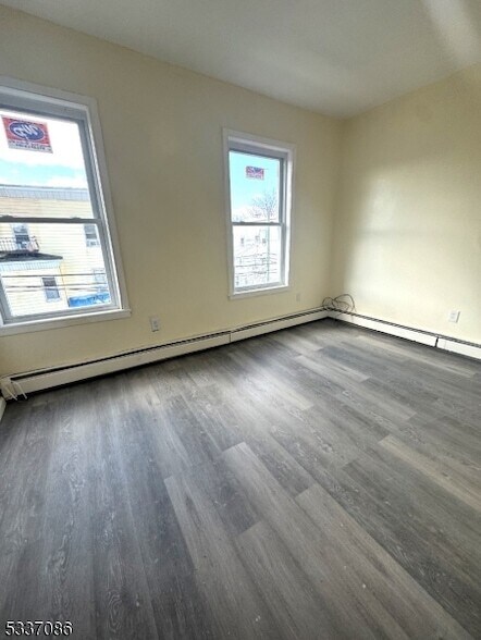 Photo - 463 Fulton St