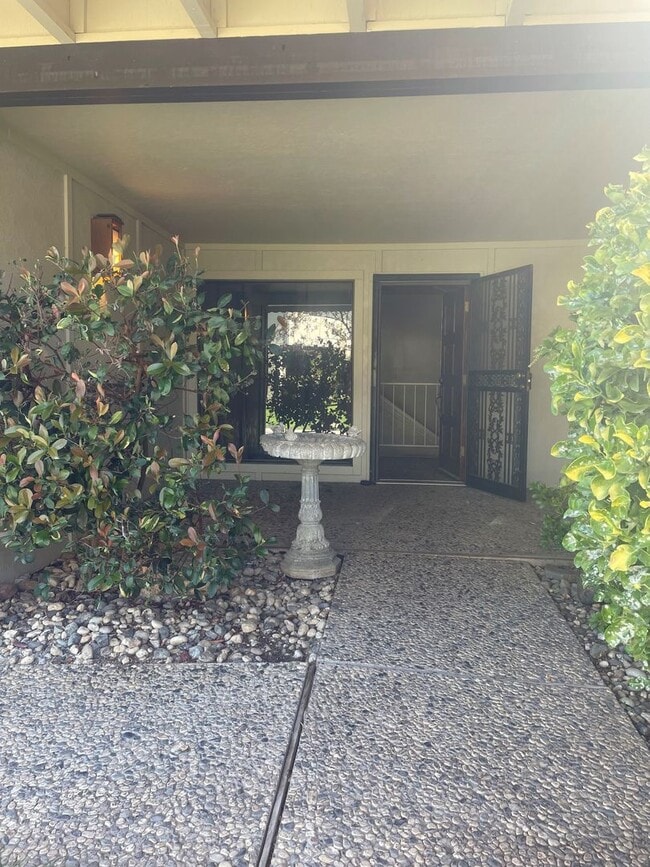Skyline Townhouse - Skyline Townhouse