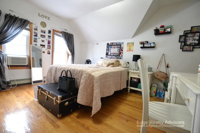 66 Brooks St Unit 3