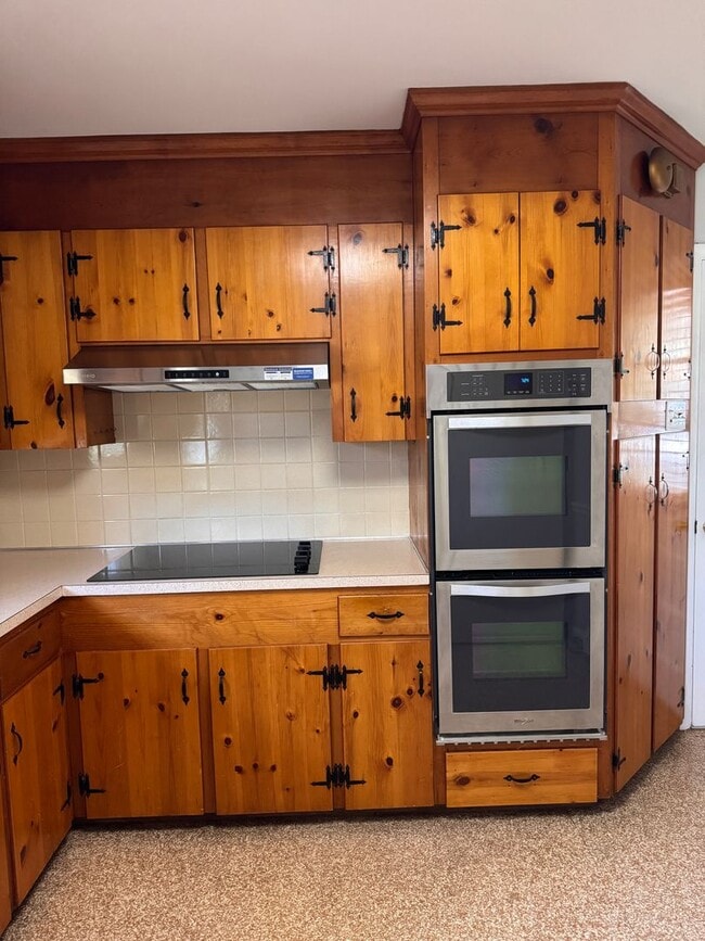104 Tanzalon Dr