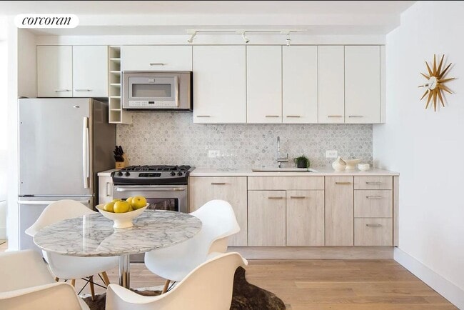 Photo - 267 Pacific St