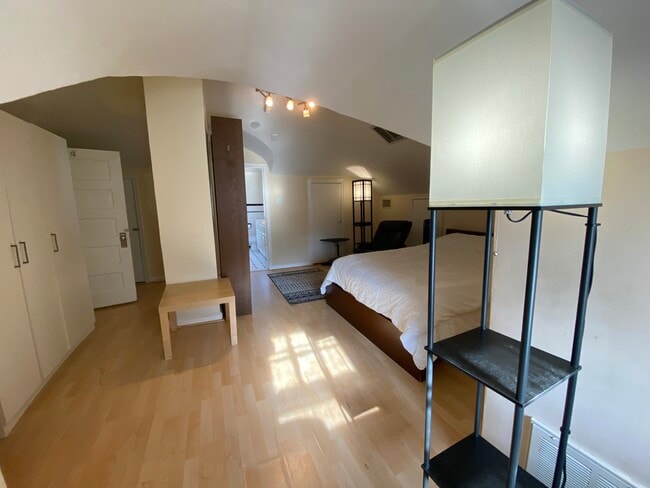 Building Photo - 5335 42nd Pl NW Rental