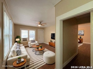 Photo - 413 E Courtland Pl Unit 4