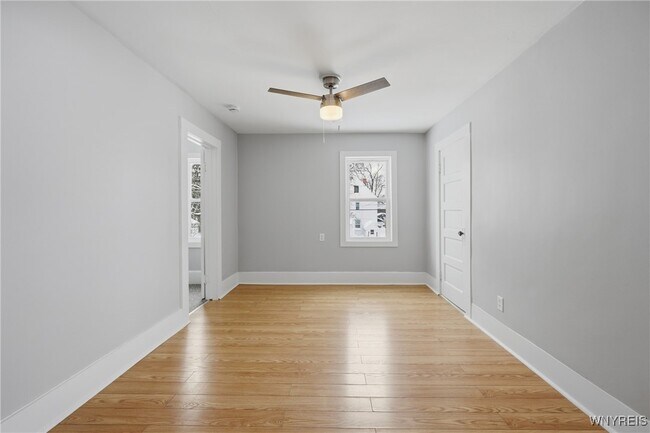 Photo - 26 Ganson St