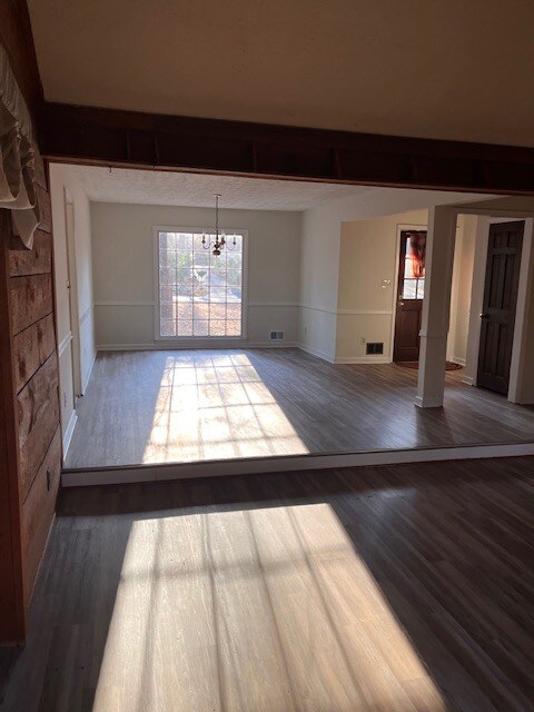 Photo - 180 Little Creek Dr