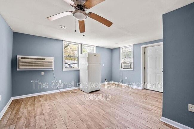 Photo - 2169 Eleanor Dr Unit C