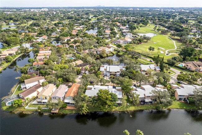 Photo - 9881 Fairway Cove Ln Townhome