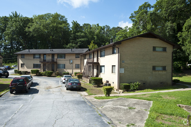 Building Photo - LullWater Apartments