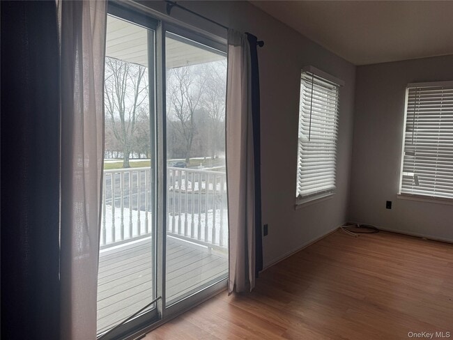 Photo - 9 Fairview Cir