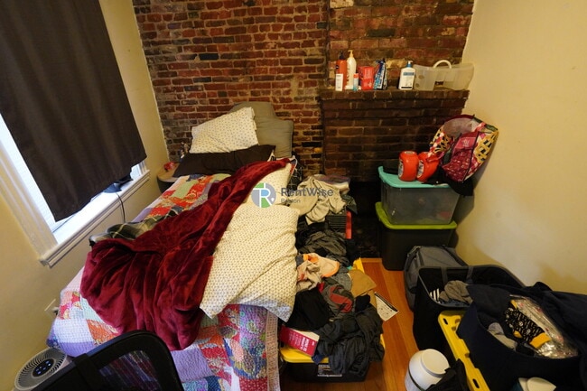 Photo - 40 Anderson St Unit 1