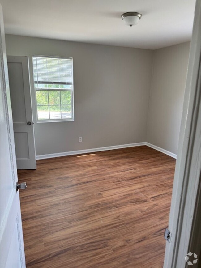 Building Photo - Completely Remodeled unit in North Augusta Rental