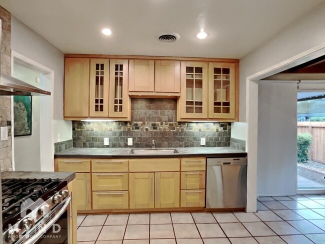 Photo - 5820 12th Ave