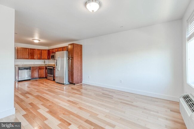 Photo - 4122 Haverford Ave Unit 8