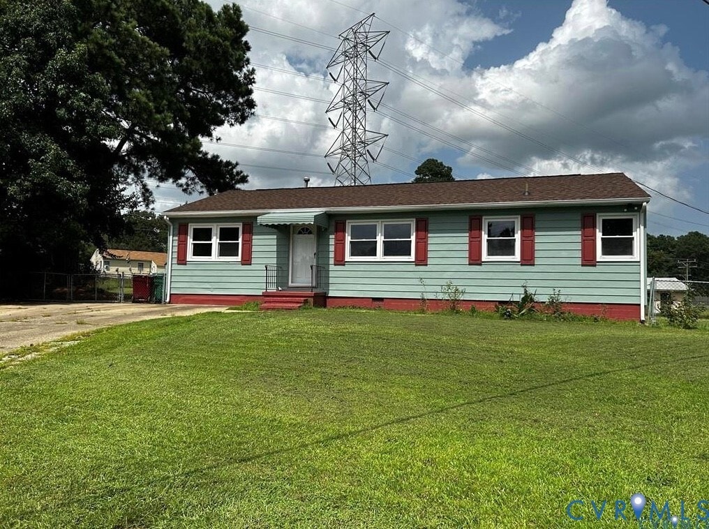 Photo - 433 Blackwater Dr House