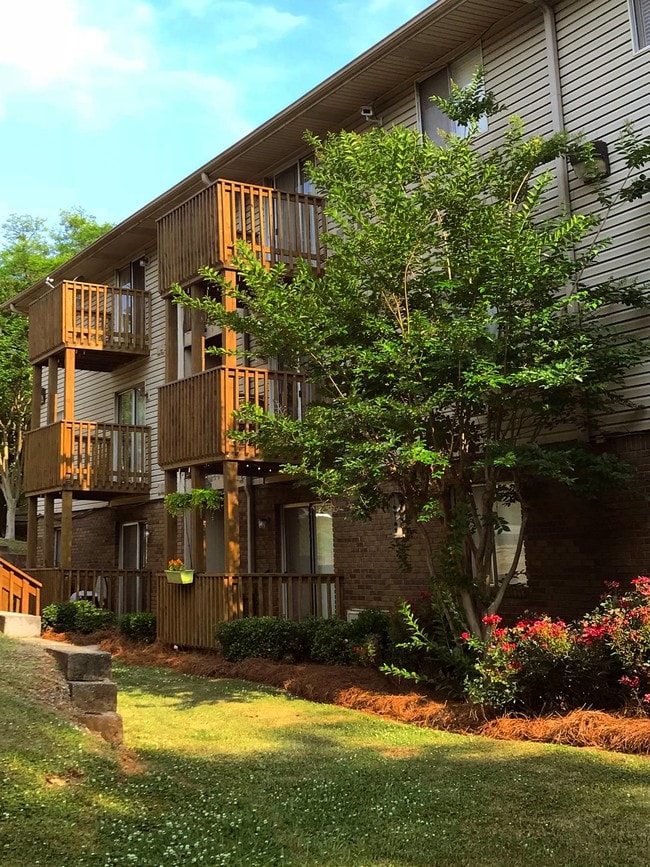 Building Photo - Southwood Gardens Rental