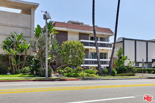 Photo - 184 N Crescent Dr