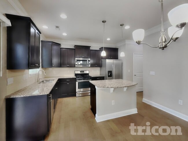 Photo - 7553 Poplar Meadow Ln