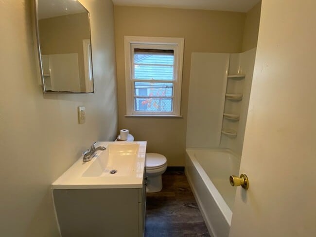 Photo - Charming West Akron Ranch with Walk-Throug...