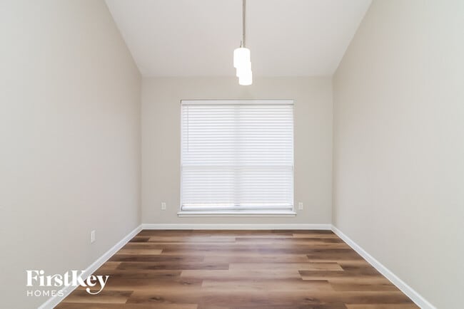 Photo - 7105 Harris Meadows Dr